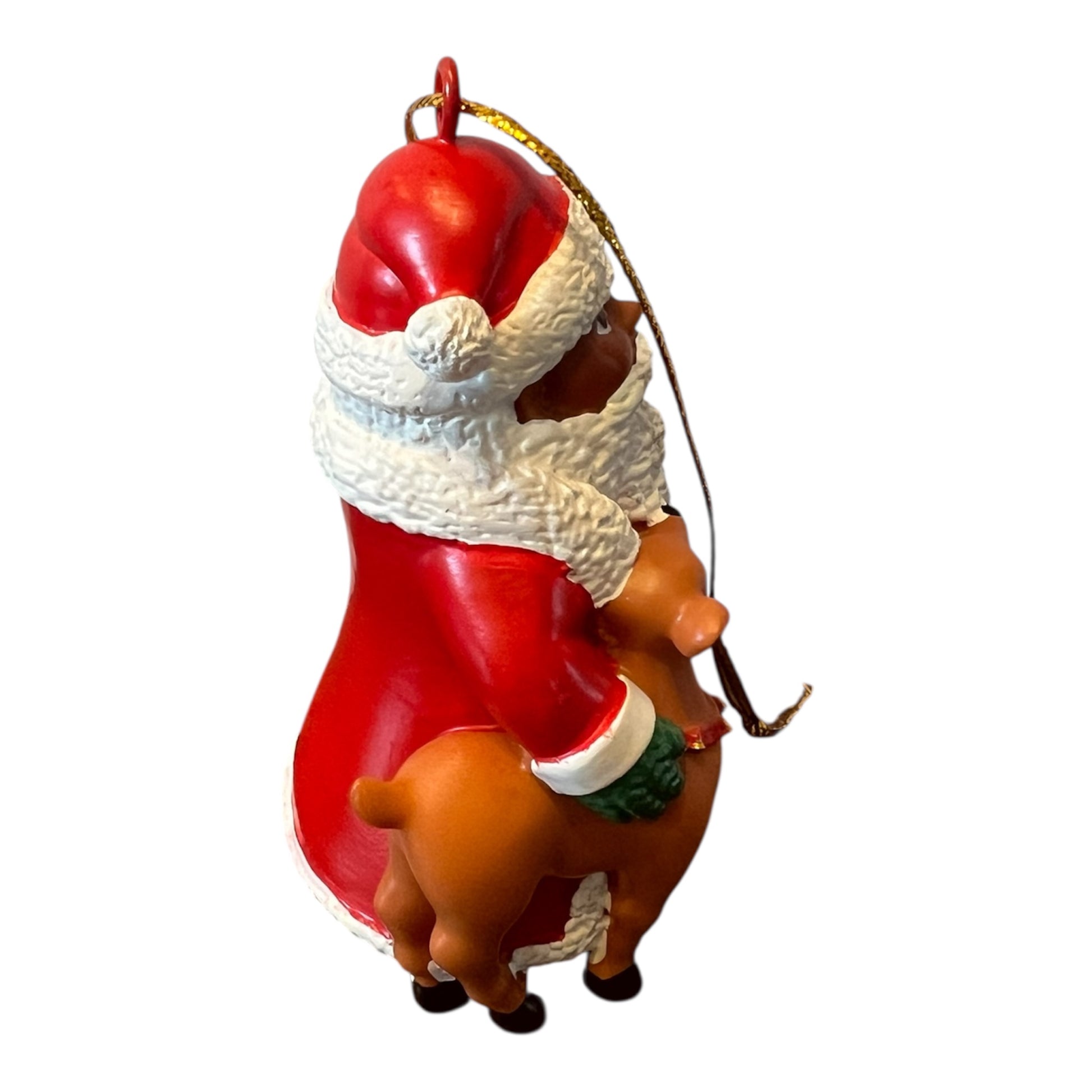 inkluderande-juldekoration-svart-tomte-ren